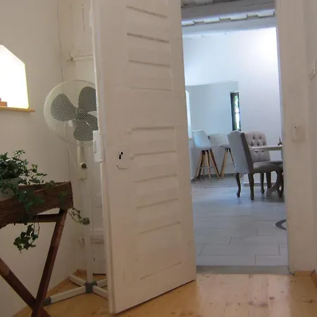 度假居 Gara Private Escape With Modern Comfort And Spacious Covered Terrace