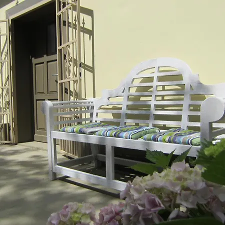 Gara Private Escape With Modern Comfort And Spacious Covered Terrace Garabonc