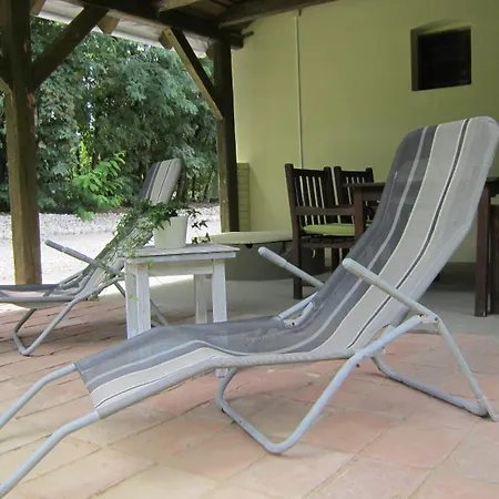 Gara Private Escape With Modern Comfort And Spacious Covered Terrace *